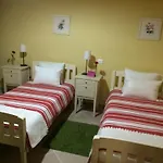 Lauras Bb Oda ve Kahvaltı 3*