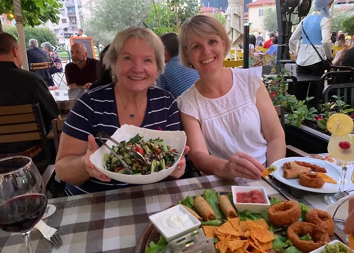 Lauras Bb Bed & Breakfast