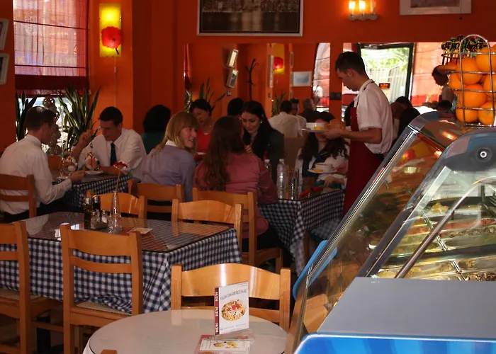 Stephen Center Bed & Breakfast Tirana